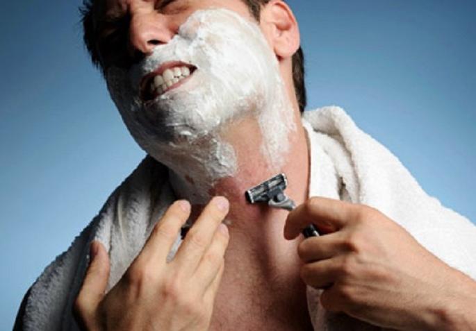 Beauty: Daily shaving will cause harm, know! | Beauty : ​डेली शेविंग केल्यास होईल नुकसान, जाणून घ्या !
