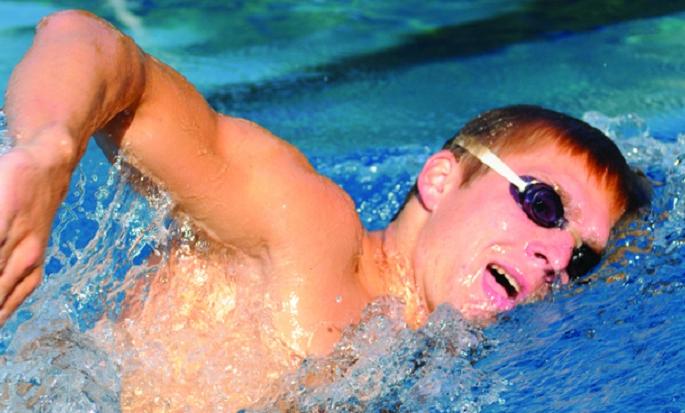 Health: Do you know the benefits of 'swimming' swimming? | Health : ​पोहण्याचे ‘हे’ फायदे माहित आहेत का?