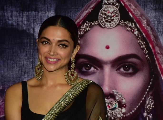 May you cut your nose like shrukkacha! Deepika Padukone threatened by actress !! | शूर्पणखेसारखे तुझेही नाक कापू! करणी सेनेने दिली दीपिका पादुकोणला धमकी!! May you cut your nose like shrukkacha! Deepika Padukone threatened by actress !! | शूर्पणखेसारखे तुझेही नाक कापू! करणी सेनेने दिली दीपिका पादुकोणला धमकी!!
