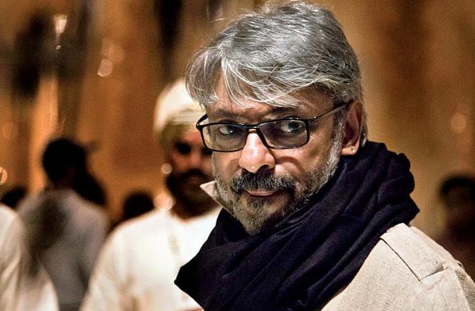 High Alert: Why do the Bhansali think so much fear? | High Alert : भन्साळींना का वाटतेय इतकी भीती? High Alert: Why do the Bhansali think so much fear? | High Alert : भन्साळींना का वाटतेय इतकी भीती?