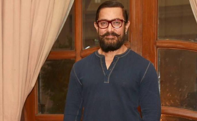 Aamir Khan's 'Dangal' party talks in Bollywood | आमिर खानच्या ‘दंगल’ पार्टीची बॉलिवूडमध्ये चर्चा!