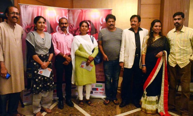 First look of 'Art' movie | ' आर्त' चित्रपटाचा फर्स्ट लूक प्रदर्शित First look of 'Art' movie | ' आर्त' चित्रपटाचा फर्स्ट लूक प्रदर्शित