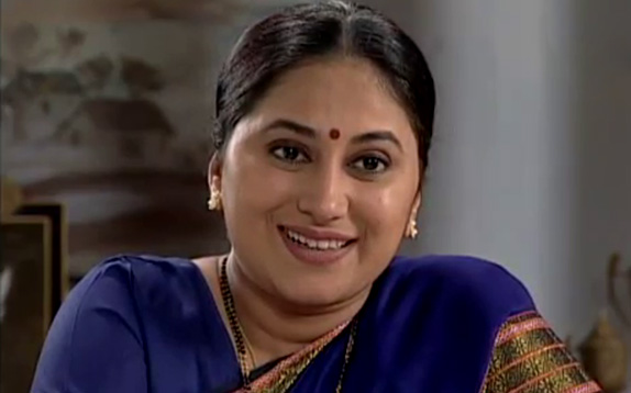 Marathi Theater Contribution (Women's category): Sukanya Kulkarni is the Man of the Maharashtrian's of the Year | मराठी रंगभूमीवरील योगदान(महिला कॅटेगरी): सुकन्या कुलकर्णी ठरल्या लोकमत महाराष्ट्रीयन आॅफ द इयरच्या मानकरी Marathi Theater Contribution (Women's category): Sukanya Kulkarni is the Man of the Maharashtrian's of the Year | मराठी रंगभूमीवरील योगदान(महिला कॅटेगरी): सुकन्या कुलकर्णी ठरल्या लोकमत महाराष्ट्रीयन आॅफ द इयरच्या मानकरी