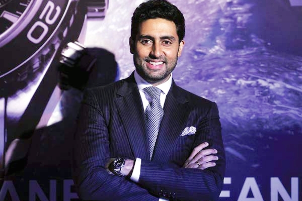 - So, broken stars Karishma Kapoor and Abhishek Bachchan? | - म्हणून तुटला करिश्मा कपूर व अभिषेक बच्चनचा साखरपुडा? - So, broken stars Karishma Kapoor and Abhishek Bachchan? | - म्हणून तुटला करिश्मा कपूर व अभिषेक बच्चनचा साखरपुडा?