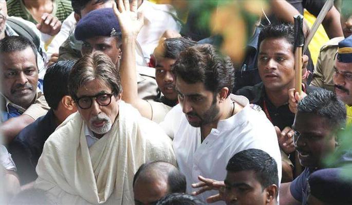 Abhishek-Amitabh Bachchan | अभिषेक-अमिताभ बच्चन Abhishek-Amitabh Bachchan | अभिषेक-अमिताभ बच्चन