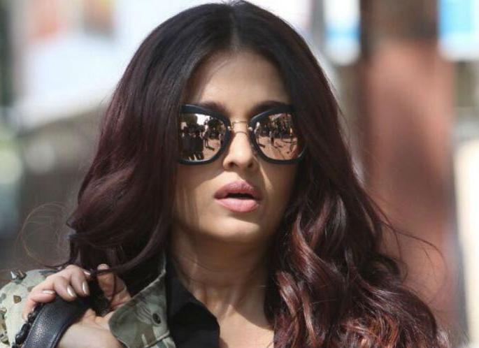 Watch the look of the movie 'Fone Khan' on Aishwarya! | चित्रपट ‘फन्ने खां’साठी ऐश्वर्याचा आहे हा लूक पाहा !