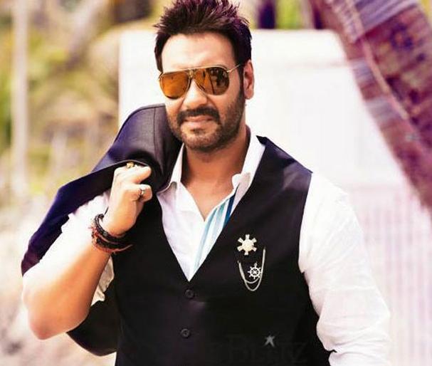 Ajay-Nisaachi fan in London! | लंडनमध्ये अजय-नीसाची धम्माल! Ajay-Nisaachi fan in London! | लंडनमध्ये अजय-नीसाची धम्माल!