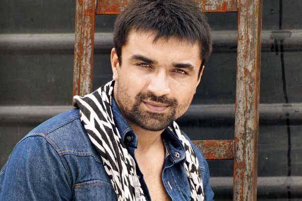 Aishwarya police against 'Bigg Boss'Fame Ejaz Khan! | ‘बिग बॉस’फेम एजाज खानविरूद्ध ऐश्वर्या पोलिसात ! Aishwarya police against 'Bigg Boss'Fame Ejaz Khan! | ‘बिग बॉस’फेम एजाज खानविरूद्ध ऐश्वर्या पोलिसात !