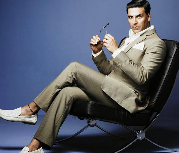 Akshay Kumar will return to the small screen from reality show !! | अक्षयकुमार या रिअ‍ॅलिटी शोमधून छोट्या पडद्यावर परतणार!!