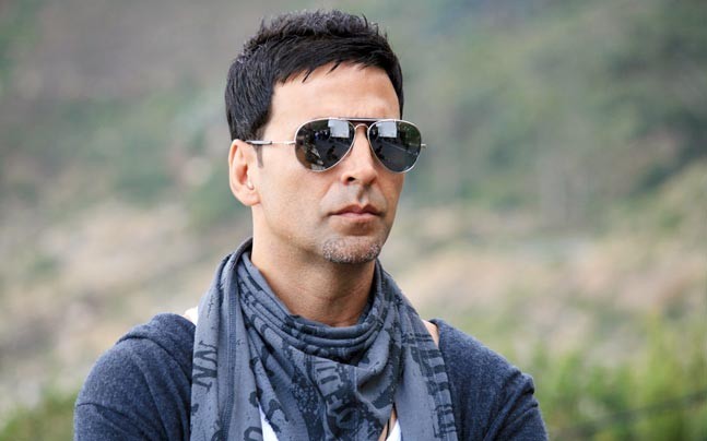 Akshay Kumar's Bollywood movie shows the road from Bhaichar road? | बॉलिवूडच्या या खानने अक्षय कुमारला दाखवला चित्रपटातून बाहरेचा रस्ता ? Akshay Kumar's Bollywood movie shows the road from Bhaichar road? | बॉलिवूडच्या या खानने अक्षय कुमारला दाखवला चित्रपटातून बाहरेचा रस्ता ?