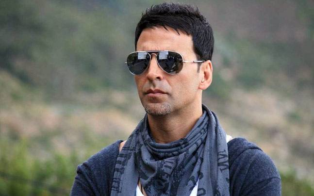 Akshay Kumar's gold first take out | अक्षय कुमारचा गोल्डचा फर्स्टलूक आऊट