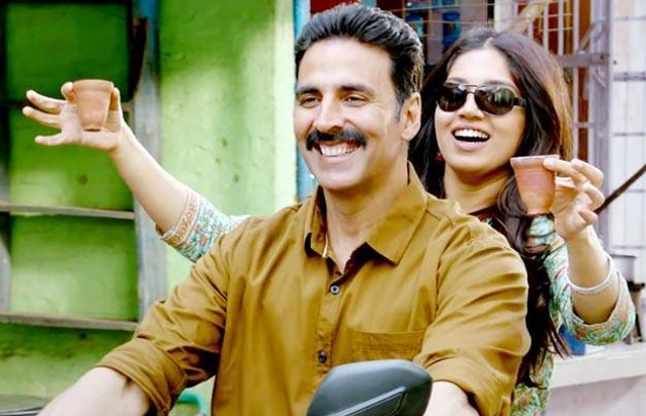 Akshay Kumar's 'Toilet: A Love Story' debut | रिलीज आधीच अक्षय कुमारचा 'टॉयलेट: एक प्रेमकथा' वादात