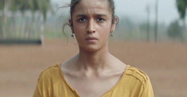 When she was removed from the set ....... | जेव्हा तिला सेटवरुन हटवलं.......