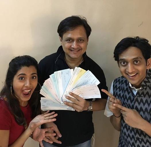 Amar Photo studio Got Checkmate | अमर फोटो स्टुडिओ झाला चेकमेट Amar Photo studio Got Checkmate | अमर फोटो स्टुडिओ झाला चेकमेट