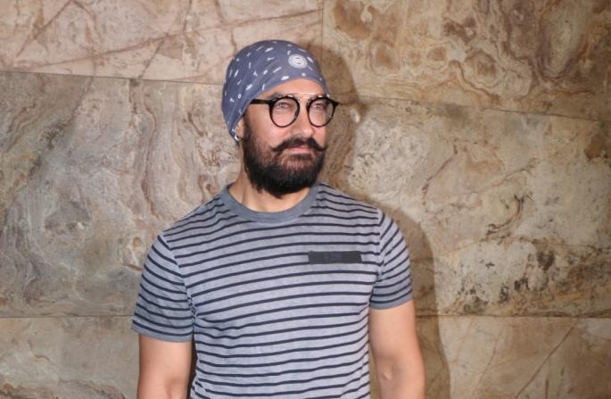 Aamir's Fallen Questions: How to be a Look in the Thugs of Hindusthan | ​आमिरला पडलाय प्रश्न : ठग्स आॅफ हिंदोस्थामधील लूक असणार तरी कसा