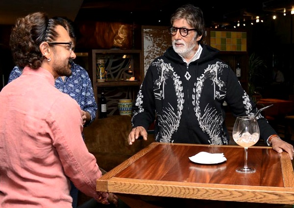 Amitabh Bachchan hurt on sets of Thugs of Hindustan ... | ठग्स ऑफ हिंदुस्तानच्या सेटवर अमिताभ बच्चन यांना दुखापत..कसा घडला अपघात वाचा सविस्तर