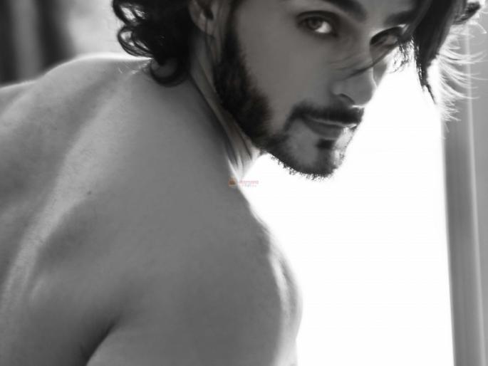 Angad new heir | अंगद नवा वारसदार