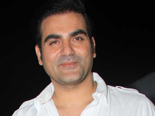 Arbaaz became emotional | अरबाज झाला इमोशनल Arbaaz became emotional | अरबाज झाला इमोशनल