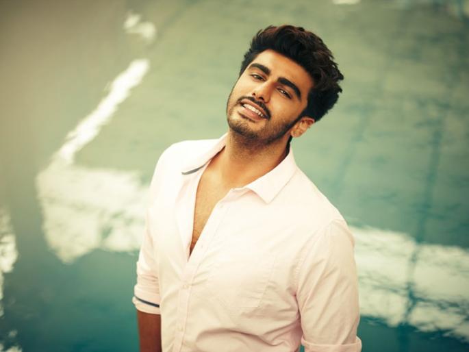 Madhav in New York searches for 'Half Girlfriend'! | ‘हाफ गर्लफ्रेंड’ च्या शोधात माधव न्यूयॉर्कला!