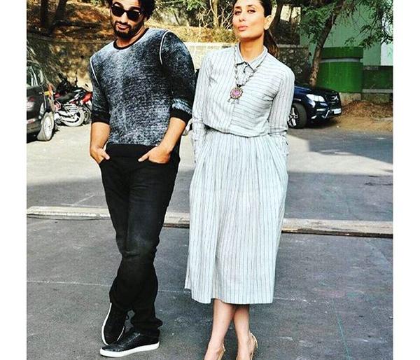 Arjun made a copy of the banana | अर्जुनने केले करीनाला कॉपी