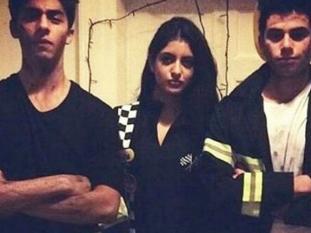 Photos of Aryan shared by Navya Naveeli | नव्य नवेलीने शेअर केले आर्यनचे फोटो Photos of Aryan shared by Navya Naveeli | नव्य नवेलीने शेअर केले आर्यनचे फोटो