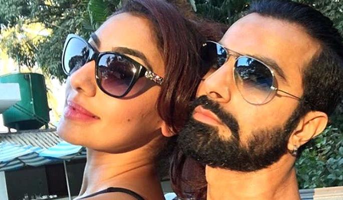 Ashmit Patel gets married to actress | अश्मित पटेल अडकणार या अभिनेत्रीसोबत लग्नबंधनात Ashmit Patel gets married to actress | अश्मित पटेल अडकणार या अभिनेत्रीसोबत लग्नबंधनात