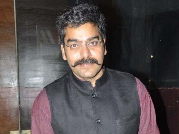 Ashutosh Rana's love for 'this' married actress; Set shot out! | ‘या’ विवाहित अभिनेत्रीवर जडले होते आशुतोष राणाचे प्रेम; सेटवरून धक्के मारून काढले बाहेर! Ashutosh Rana's love for 'this' married actress; Set shot out! | ‘या’ विवाहित अभिनेत्रीवर जडले होते आशुतोष राणाचे प्रेम; सेटवरून धक्के मारून काढले बाहेर!