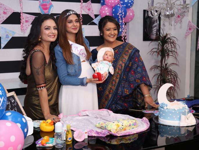 Jennifer Winget, meaning that the funeral of this series is very high | ​जेनिफर विंगेट म्हणजेच बेहद या मालिकेतील मायाच्या डोहाळजेवणाचा सोहळा