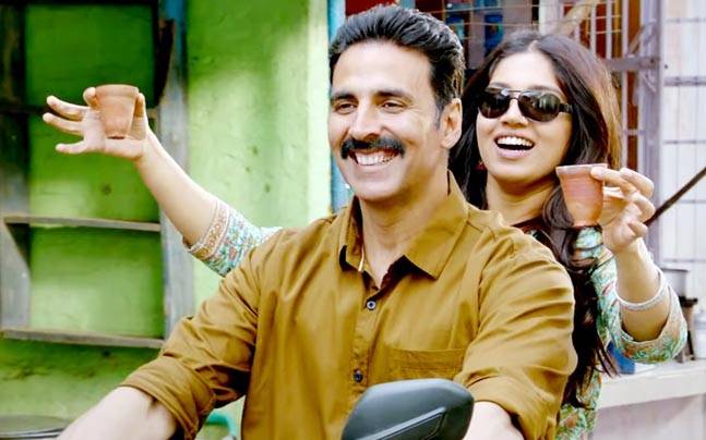 Shocking: 'Toilets a love story' leaked before the release !! | Shocking : रिलीज अगोदरच ‘टॉयलेट एक प्रेमकथा’ चित्रपट झाला लीक !! Shocking: 'Toilets a love story' leaked before the release !! | Shocking : रिलीज अगोदरच ‘टॉयलेट एक प्रेमकथा’ चित्रपट झाला लीक !!