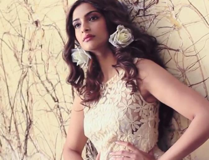 Dislike the word 'Fashnista' | ‘फॅशनिस्टा’ शब्दाचा तिरस्कार