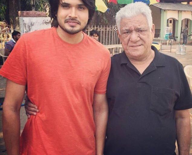 Om Puri is honored by the Marathi artists | ​ ओम पुरी यांना मराठी कलाकारांनी वाहिली श्रध्दांजली