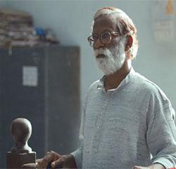 Palekar's efforts to keep the court aside | 'कोर्ट'ला बाजूला ठेवण्याचा पालेकरांचा प्रयत्न Palekar's efforts to keep the court aside | 'कोर्ट'ला बाजूला ठेवण्याचा पालेकरांचा प्रयत्न