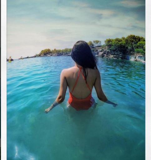 'Only' actress who is hosting a holiday in Spain | स्पेनमध्ये हॉलिडे एन्जॉय करतेय 'ही' अभिनेत्री