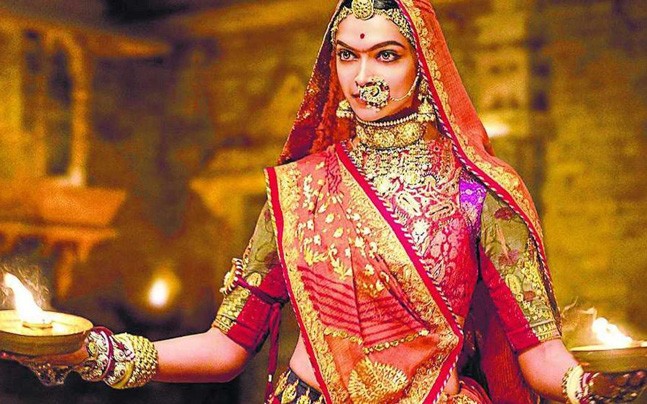 Padmavati release can be done by 'this' | 'या' तारेखला होऊ शकतो पद्मावती रिलीज