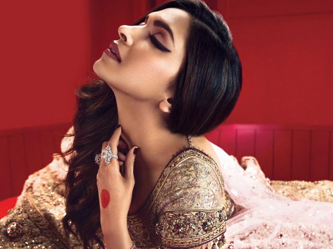 Do not miss: 'Padmavati' is a 'bigger than life' news !! | Don't miss : ‘पद्मावती’बद्दल आहे एक ‘लार्जर देन लाईफ’ बातमी!! Do not miss: 'Padmavati' is a 'bigger than life' news !! | Don't miss : ‘पद्मावती’बद्दल आहे एक ‘लार्जर देन लाईफ’ बातमी!!