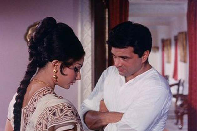 What is the secret of Sharmila and Dharmendra? | काय आहे रहस्य धर्मेद्र आणि शर्मिला यांच्या नात्याचे? What is the secret of Sharmila and Dharmendra? | काय आहे रहस्य धर्मेद्र आणि शर्मिला यांच्या नात्याचे?