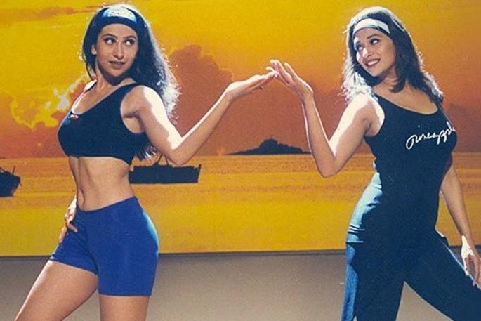 Dil To Pagal Hai In this film, not Karishma Kapoor, the actress was the first choice for the director | दिल तो पागल है या चित्रपटात करिश्मा कपूर नव्हे तर ही अभिनेत्री होती दिग्दर्शकाची पहिली चॉईस
