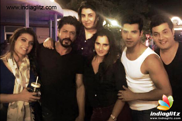 Sania's dash with Dilwale's team | 'दिलवाले'च्या टीमसोबत सानियाची धमाल Sania's dash with Dilwale's team | 'दिलवाले'च्या टीमसोबत सानियाची धमाल
