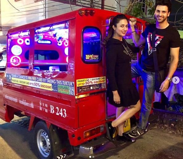 This is Mohabbate Fame Diwali's Tripathi | ​ये है मोहोब्बते फेम दिव्यांका त्रिपाठी या कारणामुळे फुकेटला झाली रवाना