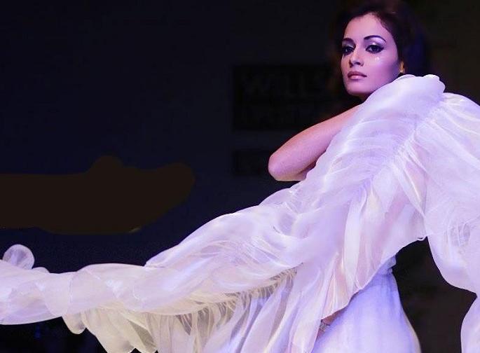 Birthday Special: Actress to Social Worker - Know These Mirza Factors These Fun Facts | Birthday Special : अॅक्ट्रेस टू सोशल वर्कर - जाणून घ्या दिया मिर्झाच्या जीवनातील हे रंजक फॅक्टस Birthday Special: Actress to Social Worker - Know These Mirza Factors These Fun Facts | Birthday Special : अॅक्ट्रेस टू सोशल वर्कर - जाणून घ्या दिया मिर्झाच्या जीवनातील हे रंजक फॅक्टस
