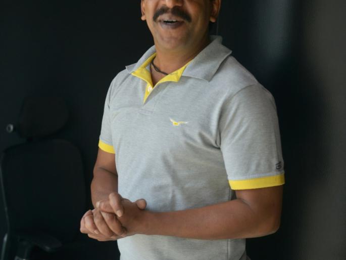 For this reason, it was preferred to stay away from the small screen - Upendra Limaye | या कारणामुळे छोट्या पडद्यापासून दूर राहाणे पसंत केले होते - उपेंद्र लिमये For this reason, it was preferred to stay away from the small screen - Upendra Limaye | या कारणामुळे छोट्या पडद्यापासून दूर राहाणे पसंत केले होते - उपेंद्र लिमये