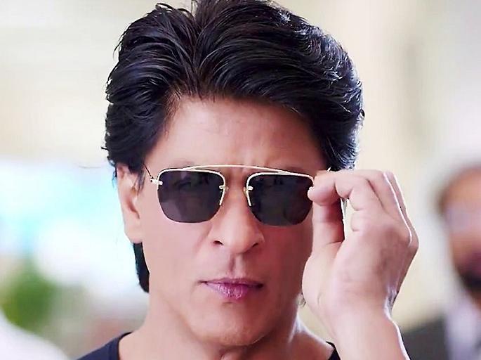 Shah Rukh danced to 'Happy New Year'? | ‘हॅप्पी न्यू ईअर’ साठी शाहरूख नाचला होता लग्नात? Shah Rukh danced to 'Happy New Year'? | ‘हॅप्पी न्यू ईअर’ साठी शाहरूख नाचला होता लग्नात?