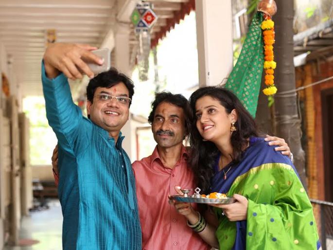 A lot of promotion made by 'A Albella' | 'एक अलबेला'नं उभारली प्रमोशनची गुढी A lot of promotion made by 'A Albella' | 'एक अलबेला'नं उभारली प्रमोशनची गुढी