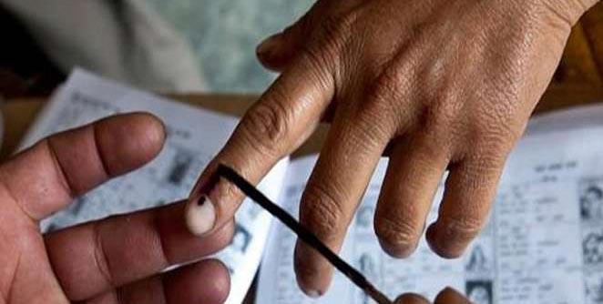 On the ticket for the movie ticket will be available after voting | मतदान केल्यानंतर मिळणार चित्रपट तिकिटावर सुट