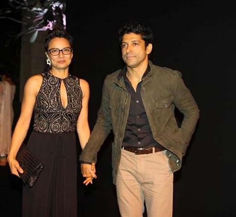 Farhan Akhtar and half-brother finally got separated! | फरहान अख्तर आणि अधुना अखेर झाले विभक्त ! Farhan Akhtar and half-brother finally got separated! | फरहान अख्तर आणि अधुना अखेर झाले विभक्त !