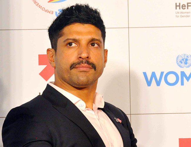 Nirbhaya's accused escape; Farhan disappointed | निर्भयाचा आरोपी सुटला; फरहान निराश