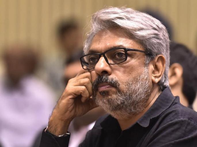 30 years ago, Sanjay Leela Bhansali has made 'Padmavat'! Proof of this !! | ३० वर्षांपूर्वीही ‘पद्मावत’ बनवून चुकले आहेत संजय लीला भन्साळी! हा घ्या पुरावा!! 30 years ago, Sanjay Leela Bhansali has made 'Padmavat'! Proof of this !! | ३० वर्षांपूर्वीही ‘पद्मावत’ बनवून चुकले आहेत संजय लीला भन्साळी! हा घ्या पुरावा!!