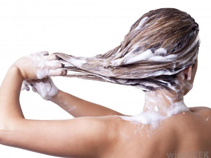 What to follow when using Shampoo? | शाम्पू वापरताना कुठल्या गोष्टी फॉलो कराल? What to follow when using Shampoo? | शाम्पू वापरताना कुठल्या गोष्टी फॉलो कराल?