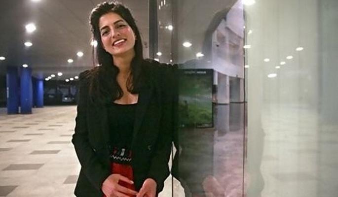 She packs a nakrele 6.8 crores .... | तिने नाकरले 6.8 कोटीचे पॅकेज....