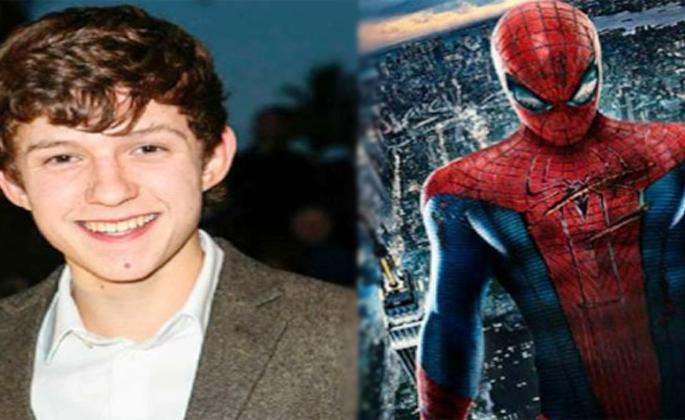 Spider man's dress is so annoying: Tom | स्पायडर मॅनचा ड्रेस खूपच त्रासदायक : टॉम Spider man's dress is so annoying: Tom | स्पायडर मॅनचा ड्रेस खूपच त्रासदायक : टॉम